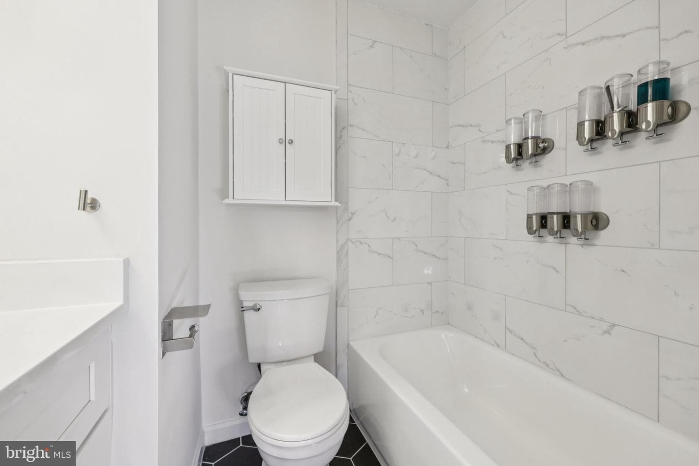 601 Clearwater Court photo 17