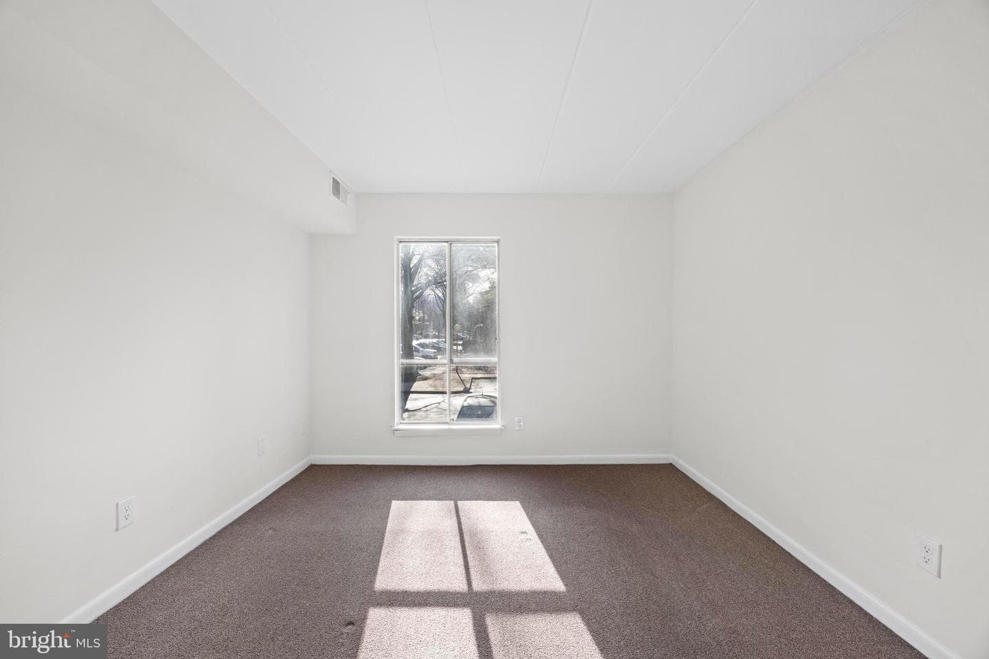 2305 Freetown Court #16/11c photo 21