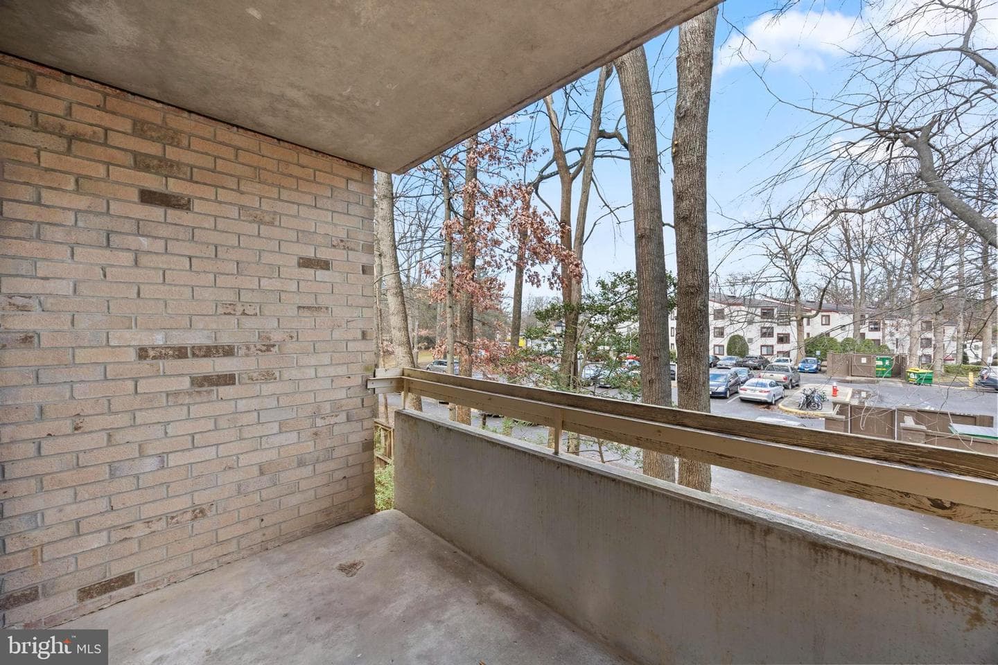 2305 Freetown Court #16/11c photo 32