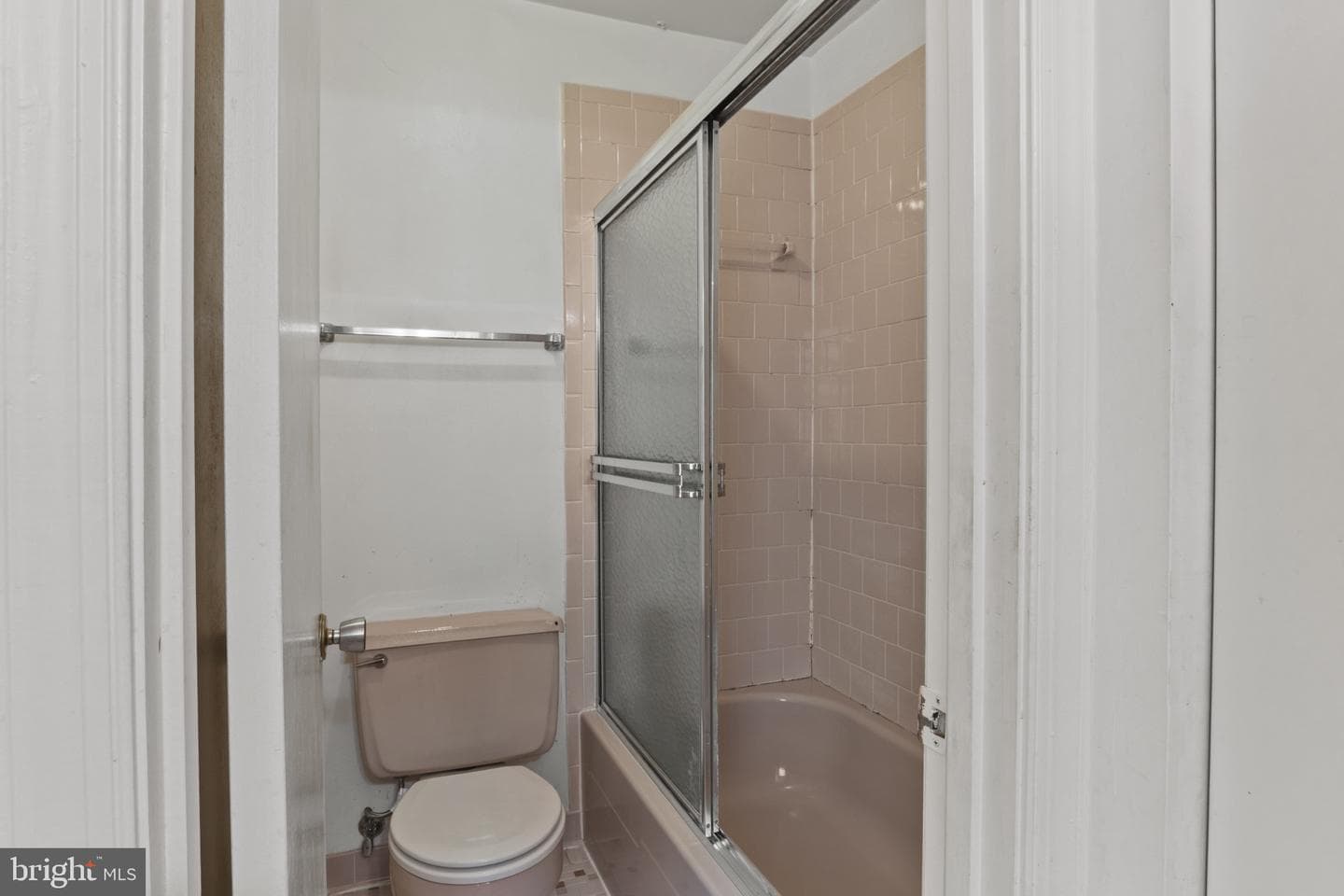 4301 Greenberry Lane photo 13