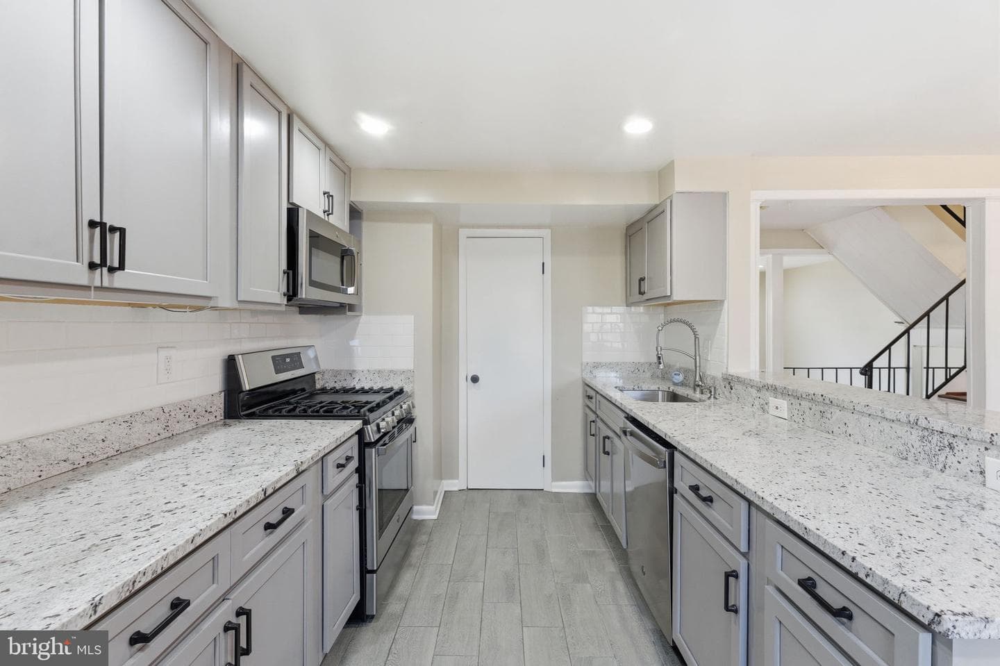7960 Central Park Circle photo 11
