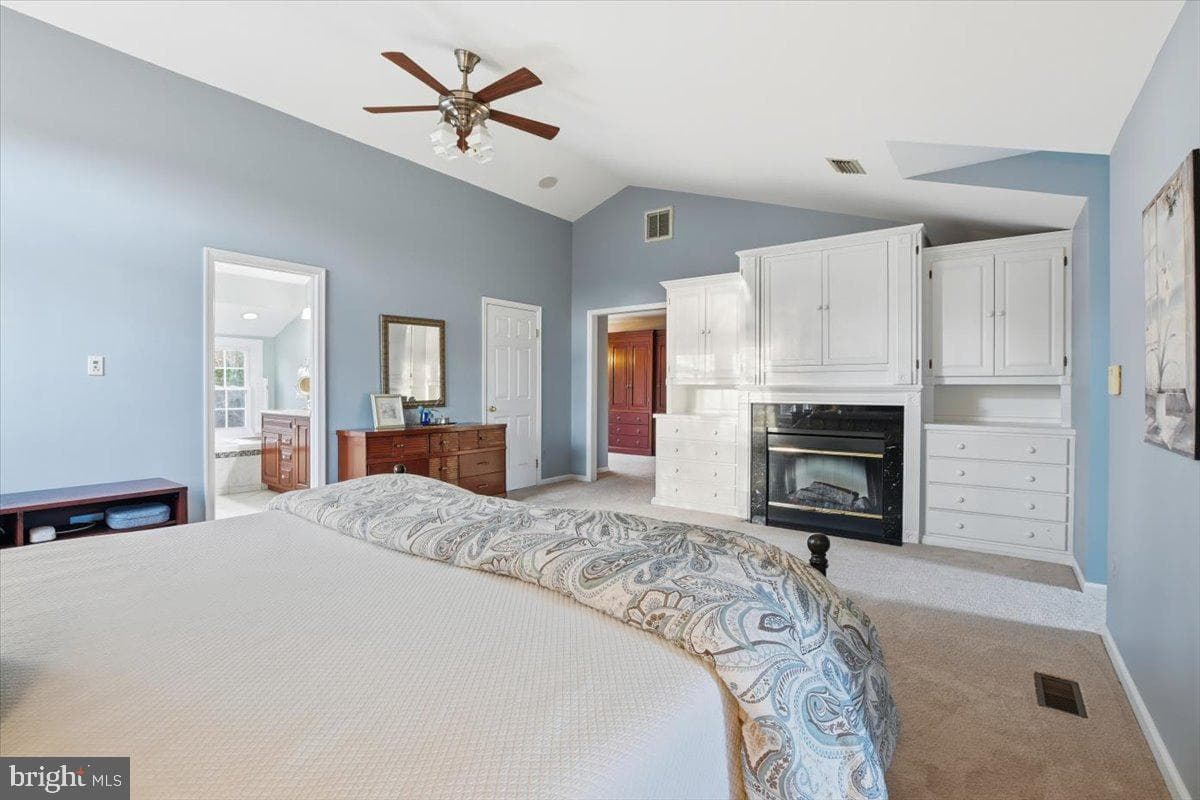 15456 Waters Creek Drive photo 23