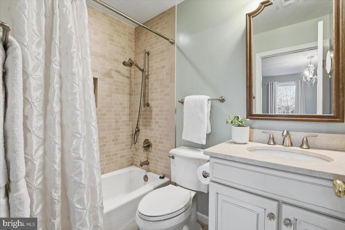 15456 Waters Creek Drive photo 30