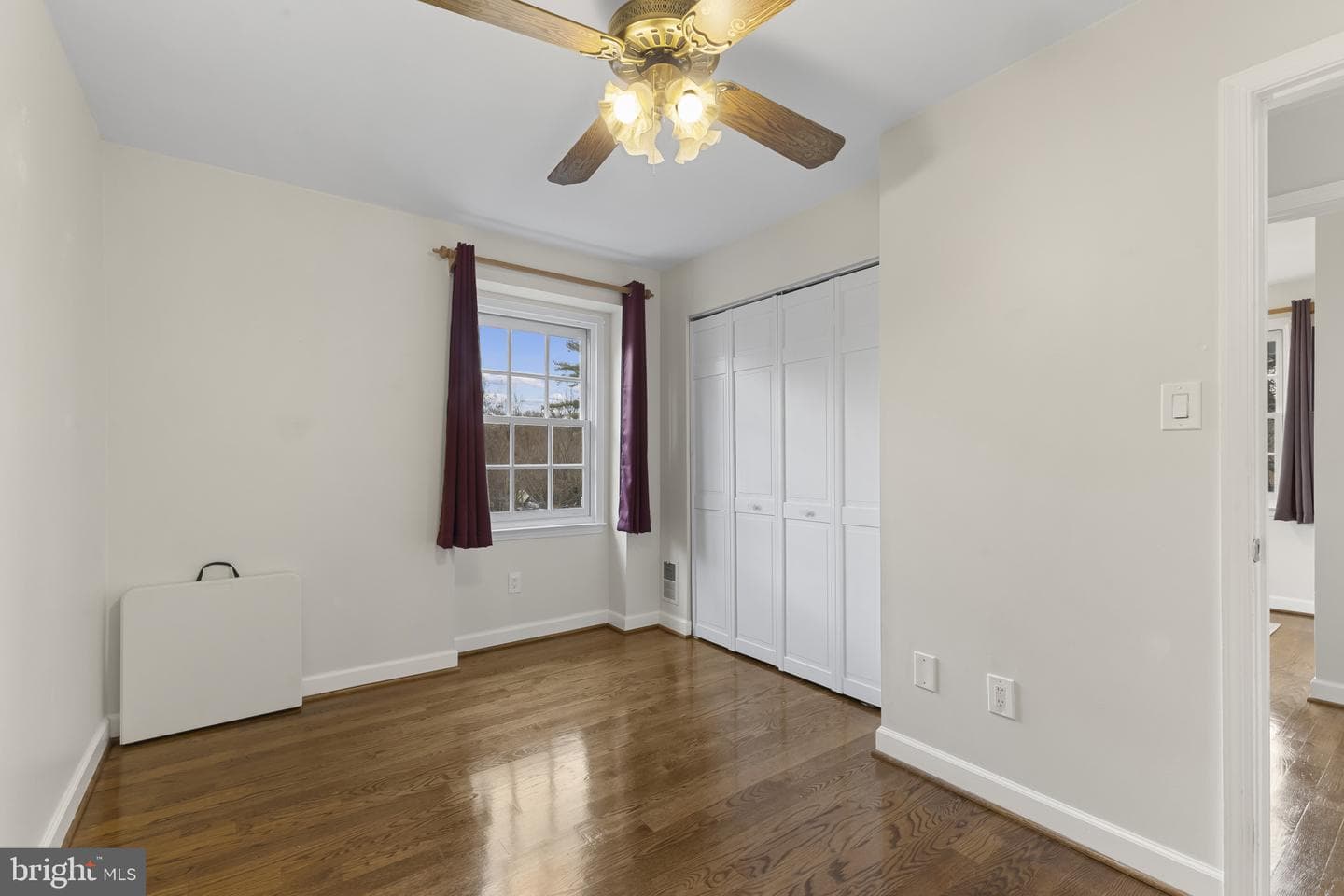 8400 Thompson Road photo 17