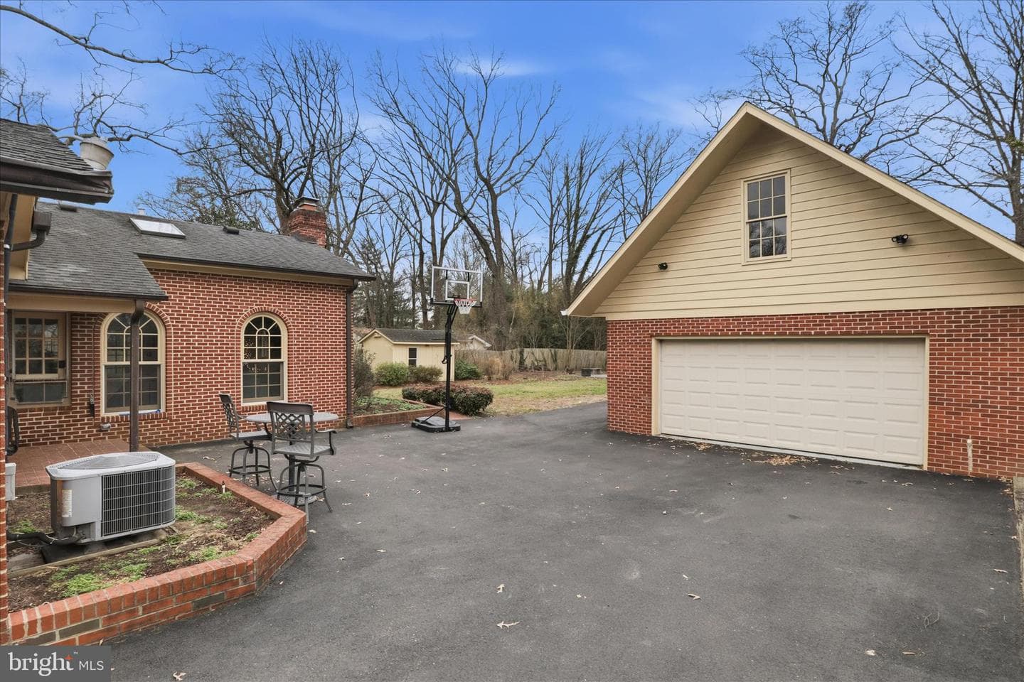 8712 Lea Lane photo 9
