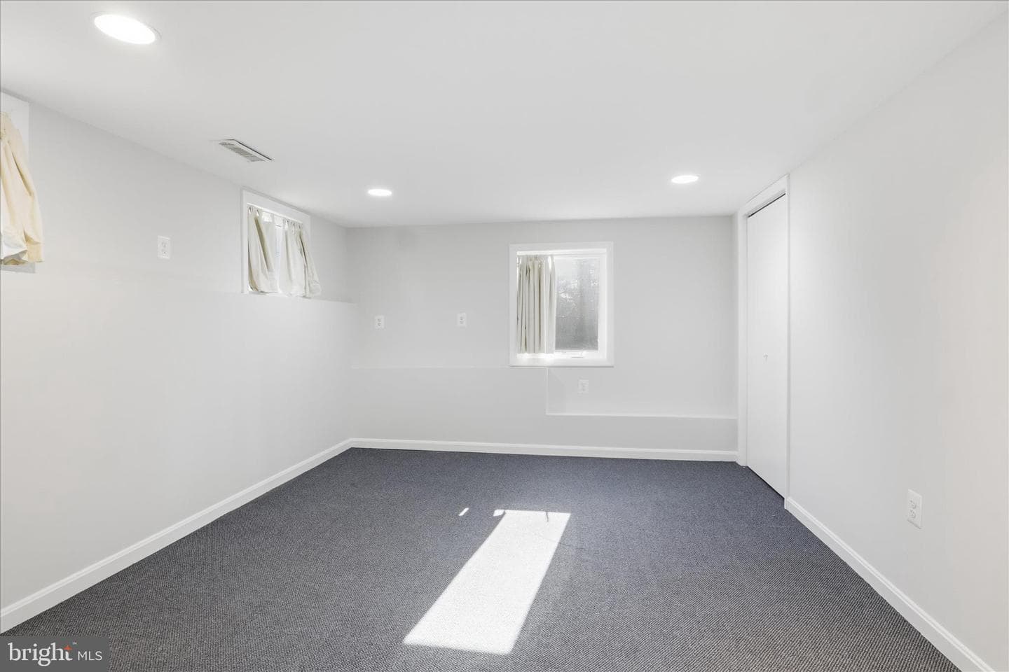 7013 Kenfig Place photo 18