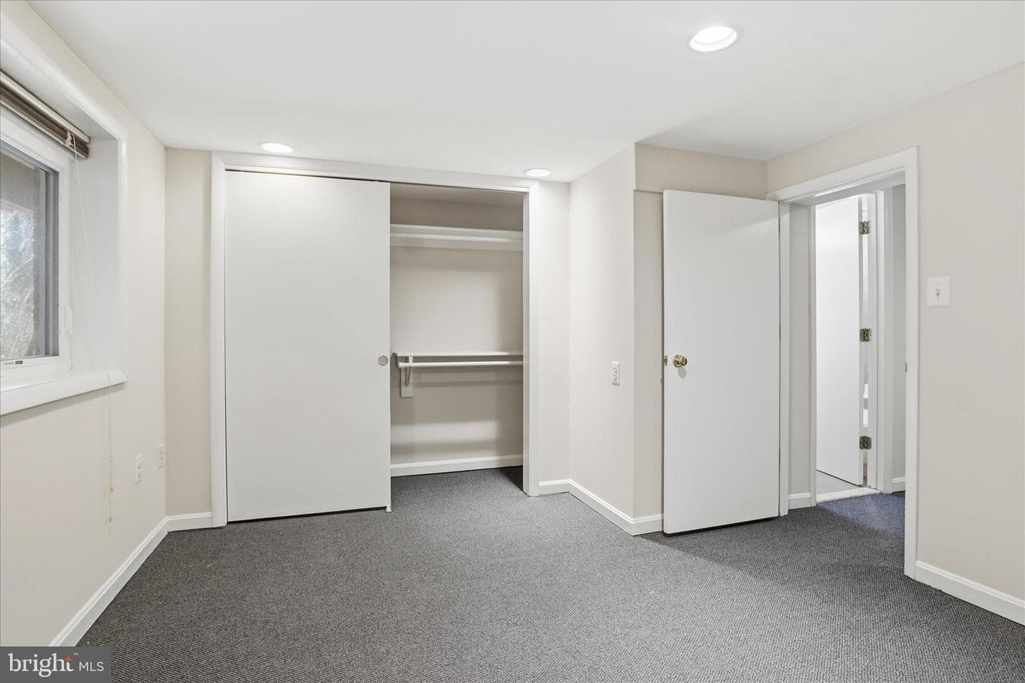 7013 Kenfig Place photo 21