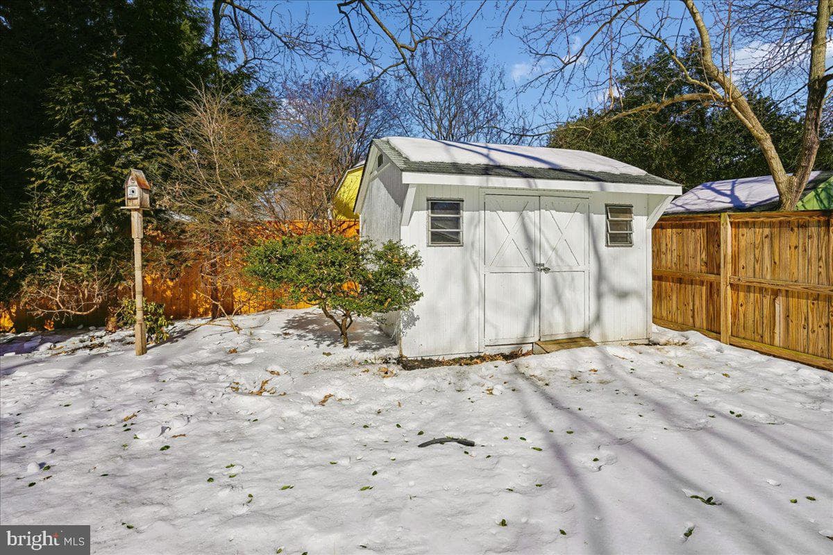 2412 Cavendish Drive photo 47