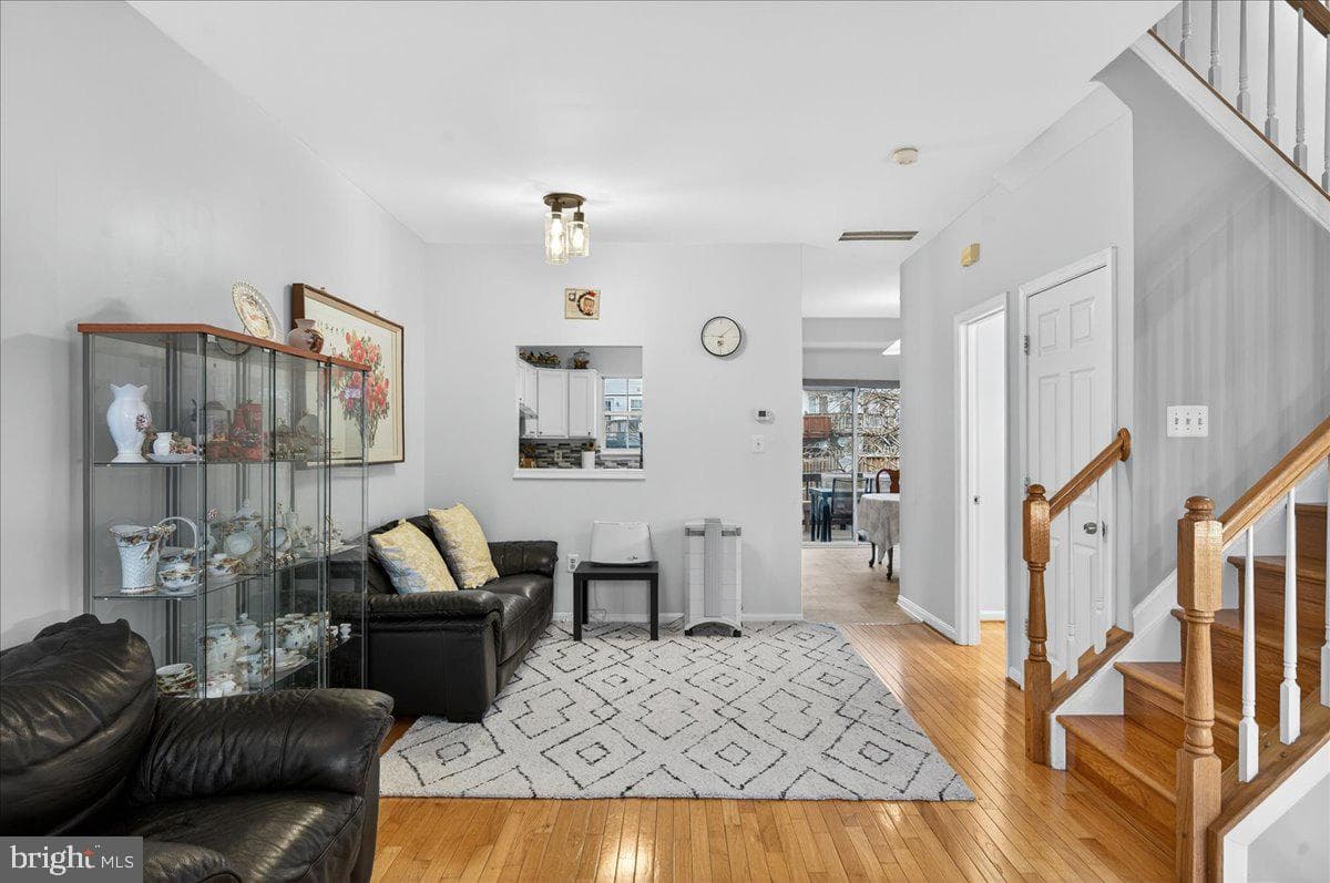 14200 Beddingfield Way photo 11