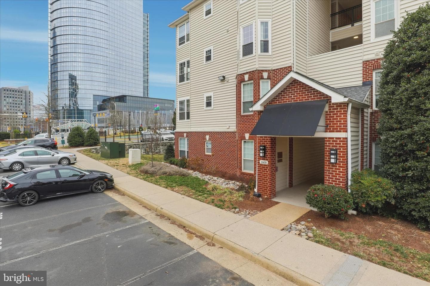1600 Spring Gate Drive #2204 photo 10