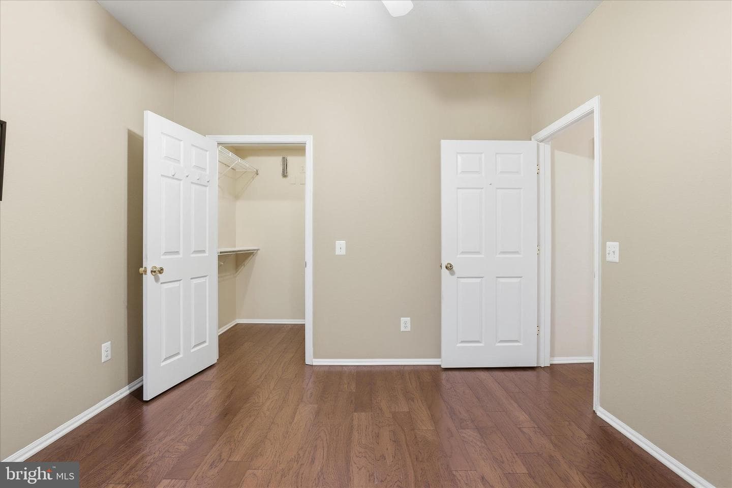 1600 Spring Gate Drive #2204 photo 36