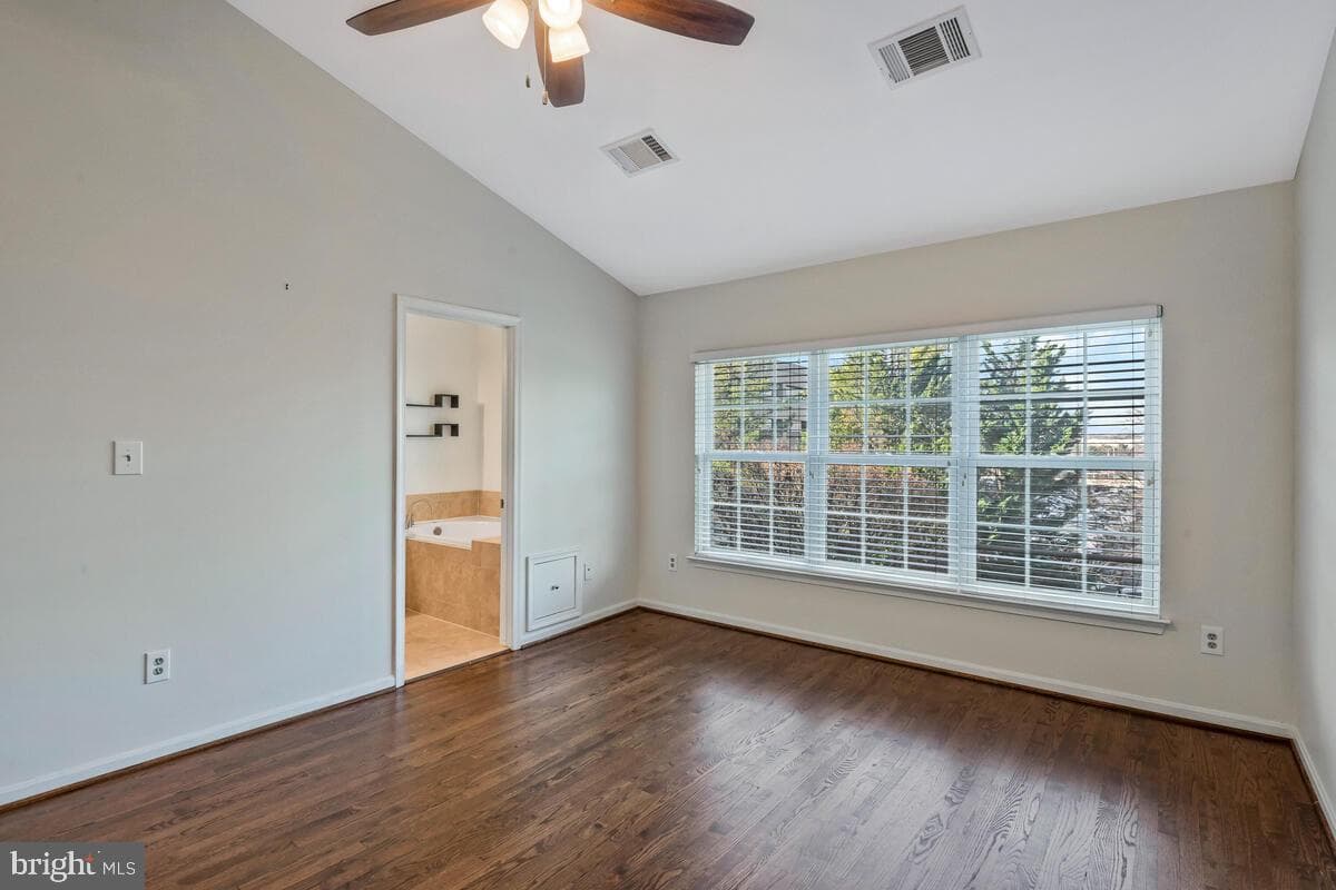 12025 Edgemere Circle photo 17