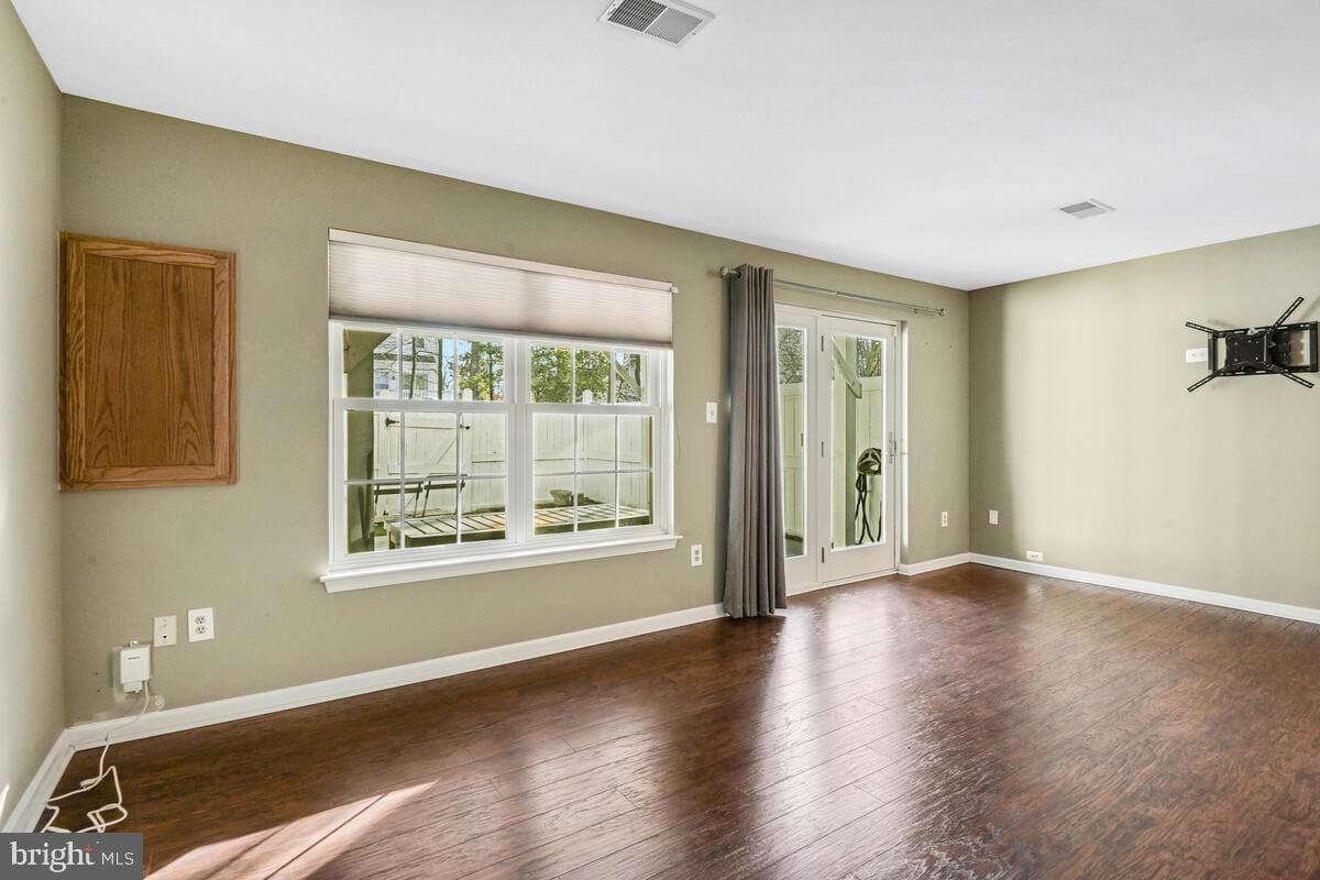 12025 Edgemere Circle photo 30