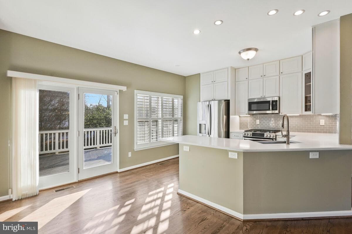 12025 Edgemere Circle photo 8