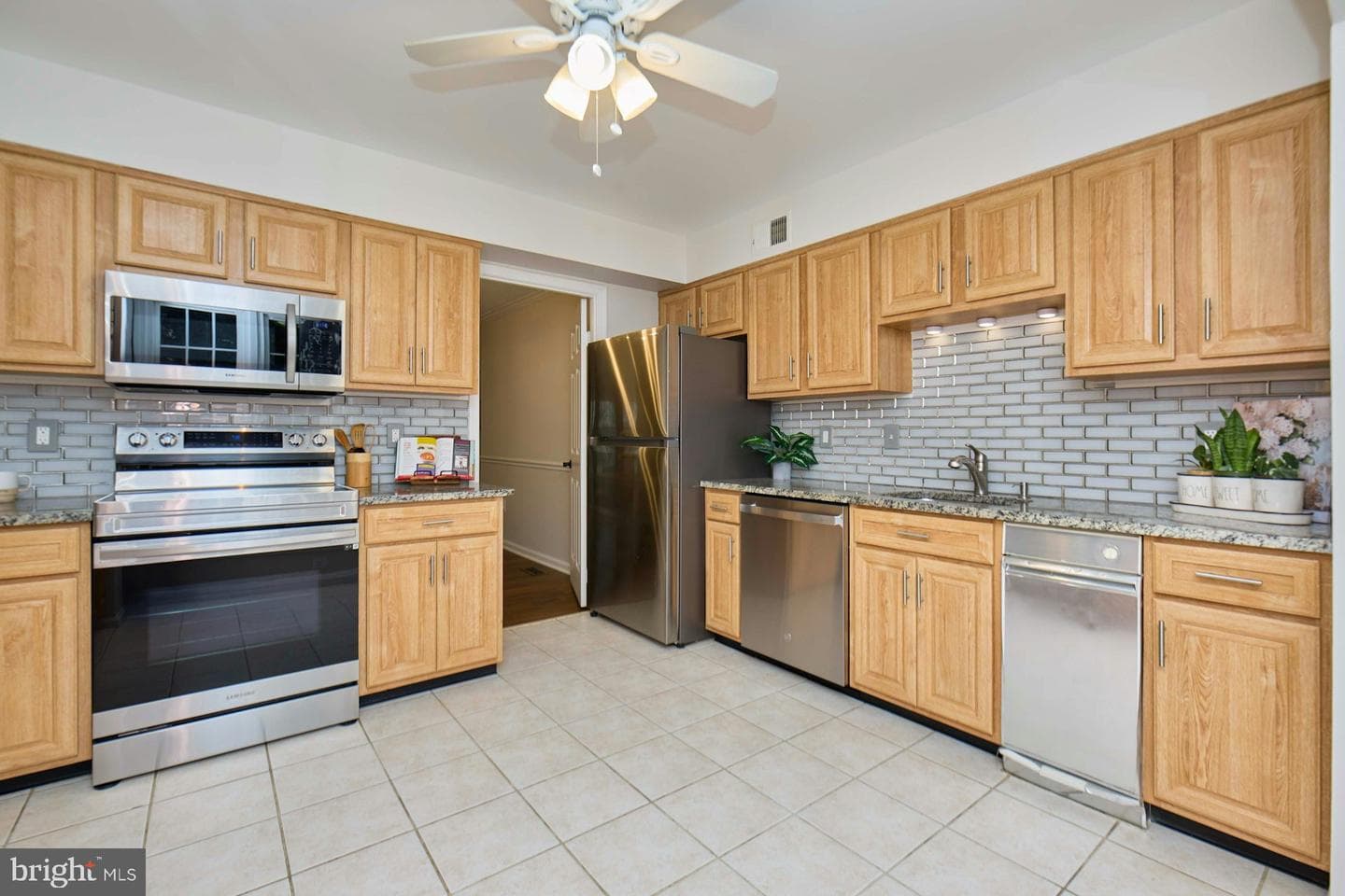 9007 Okeith Court photo 3
