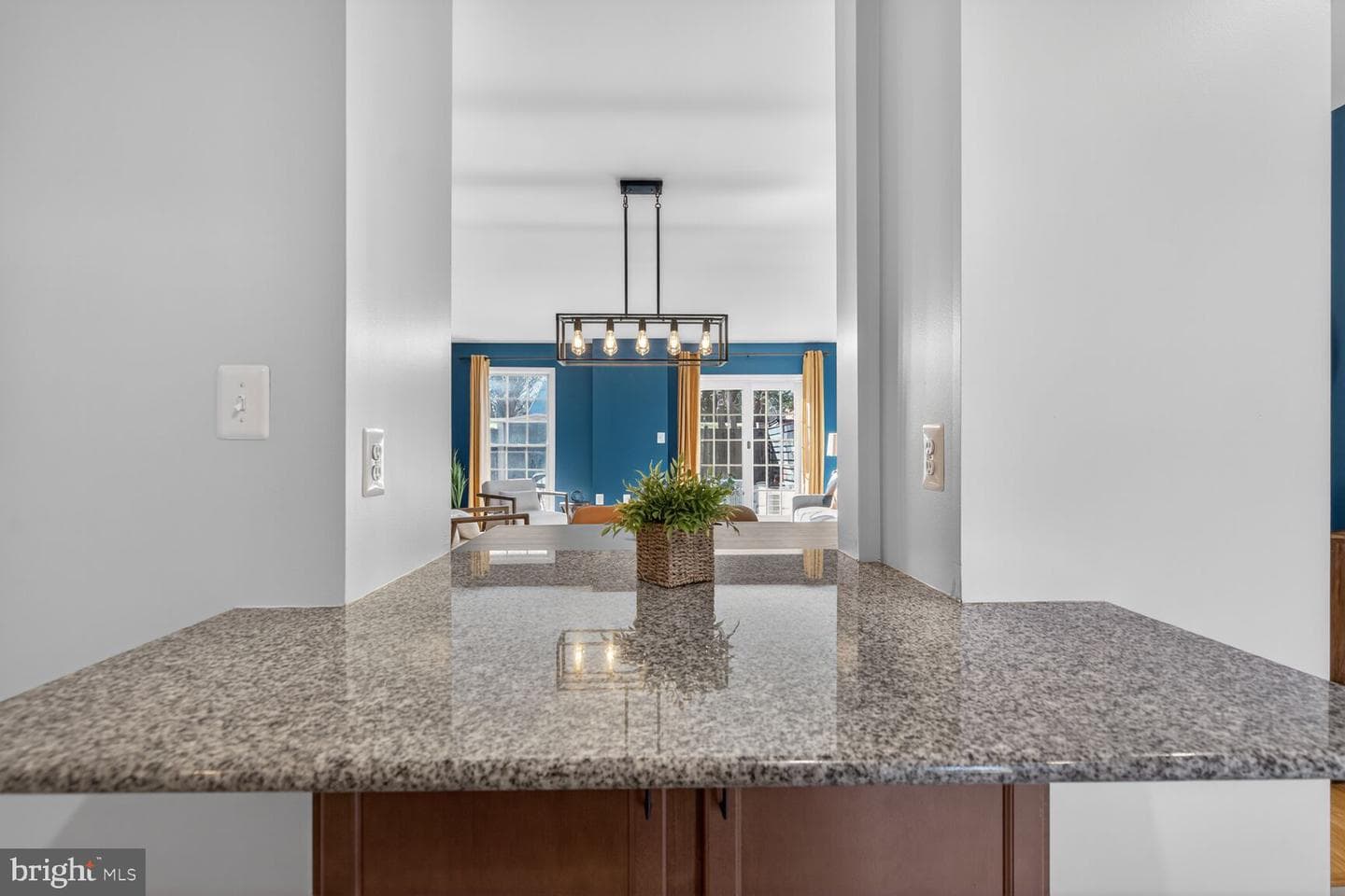 7207 Evanston Road photo 19