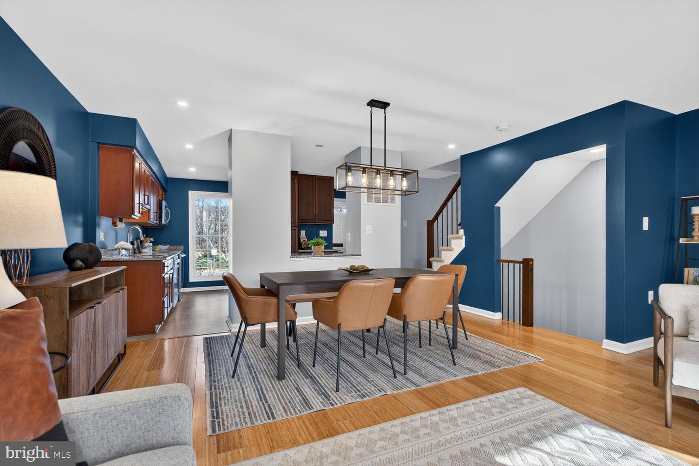 7207 Evanston Road photo 25