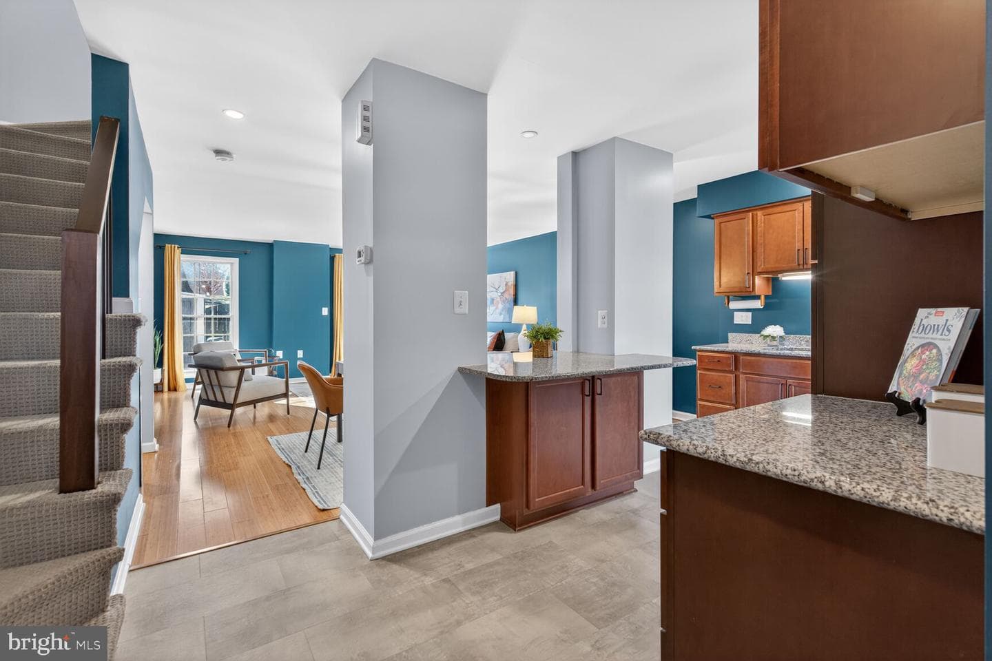7207 Evanston Road photo 8