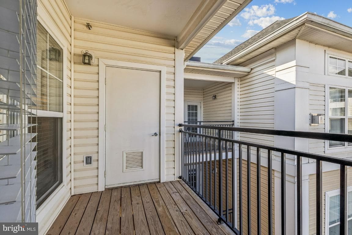 3810 Lightfoot Street #404 photo 21