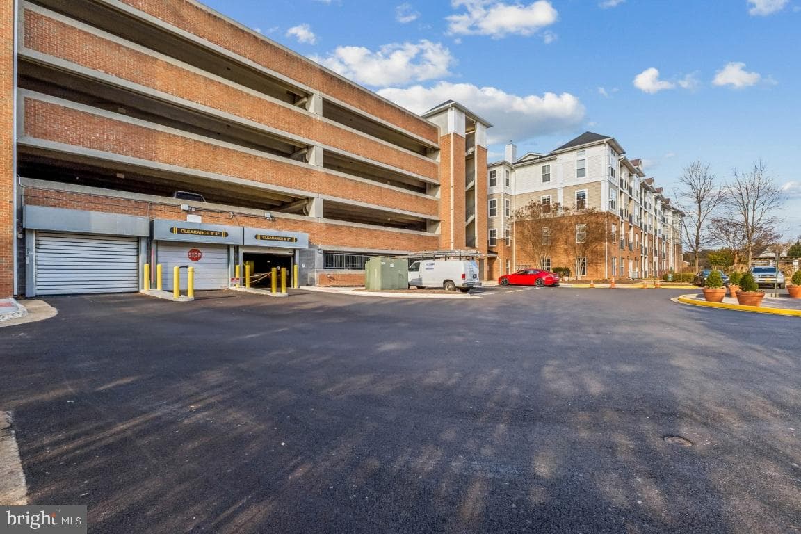 3810 Lightfoot Street #404 photo 25