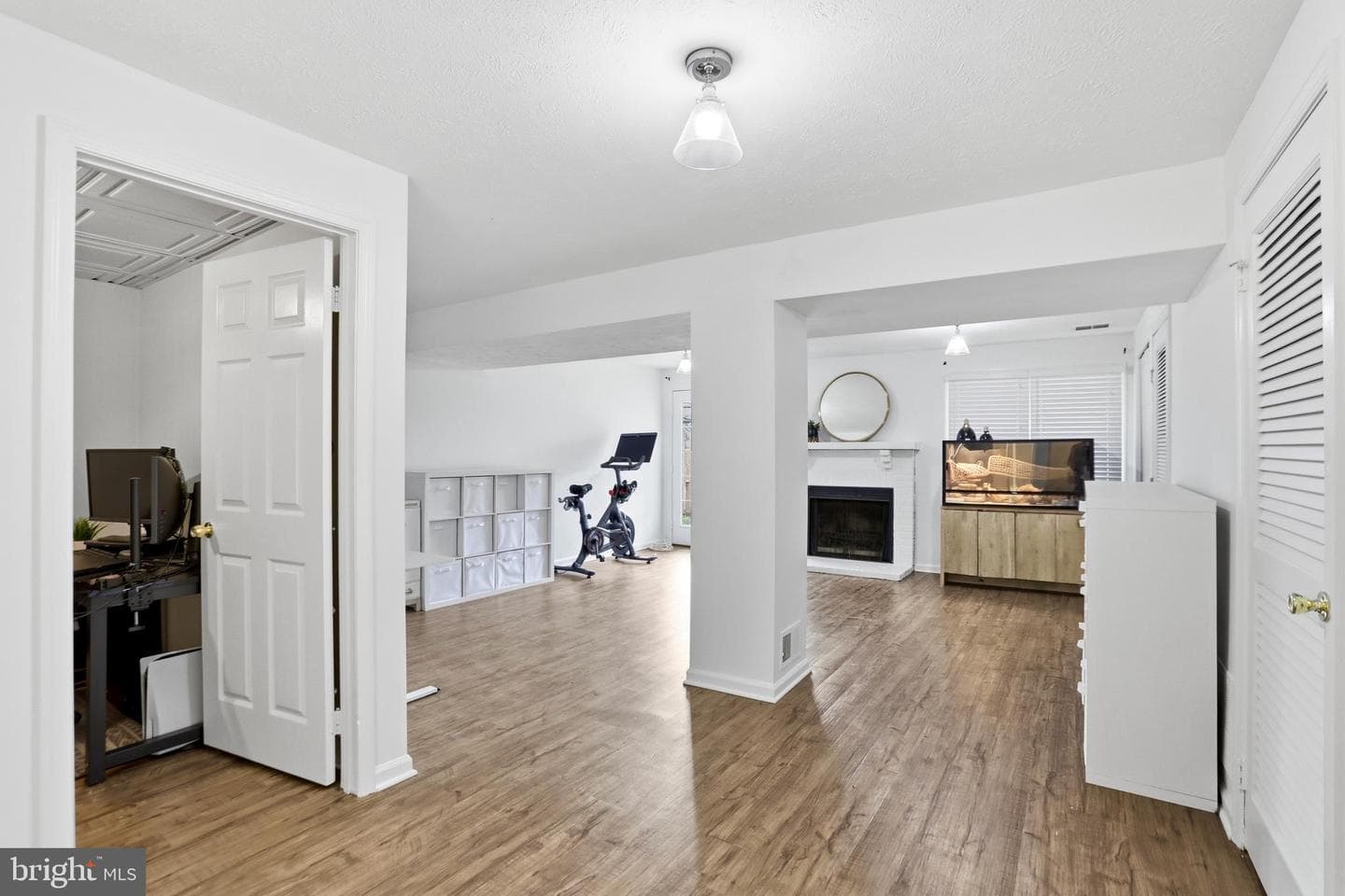 5734 Edgewater Oak Court photo 20