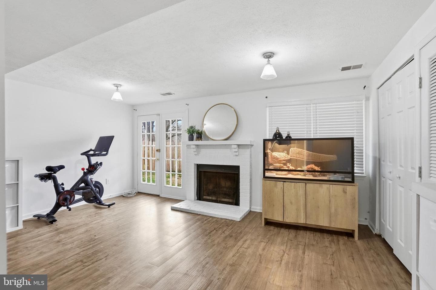 5734 Edgewater Oak Court photo 21