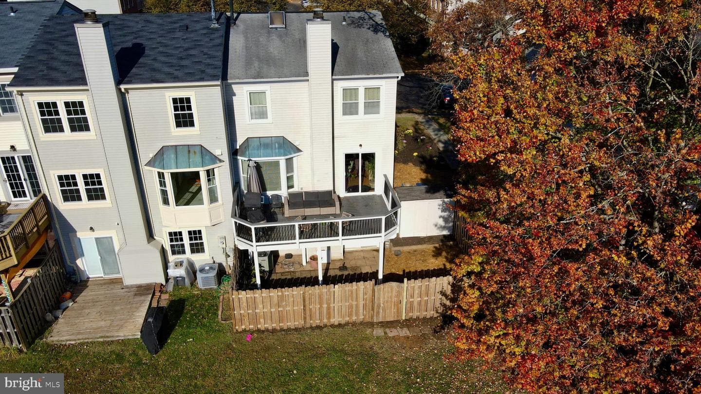 5734 Edgewater Oak Court photo 26