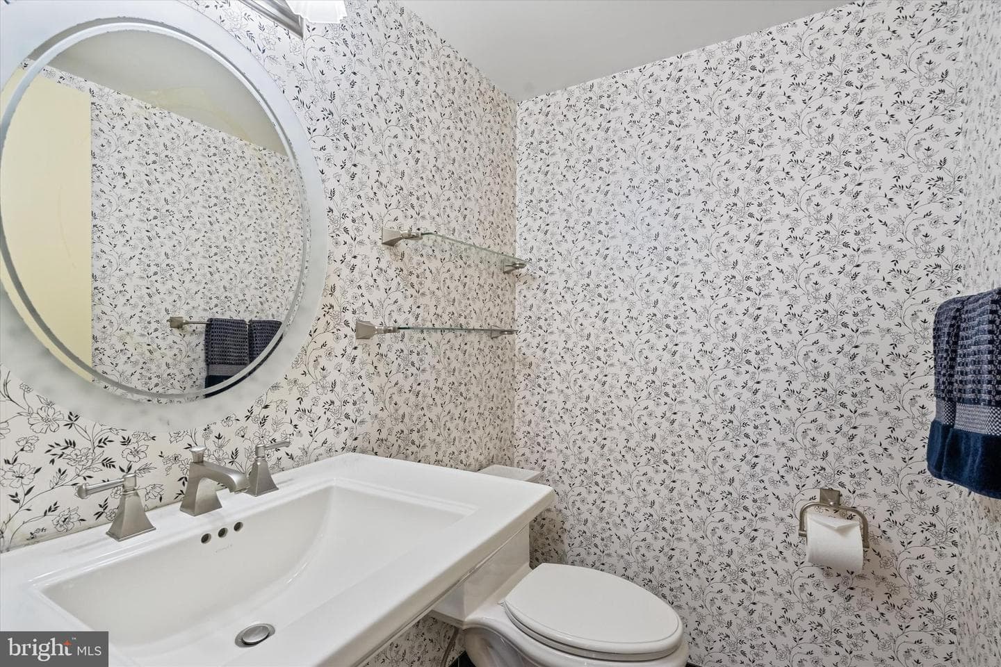10518 Acacia Lane photo 15