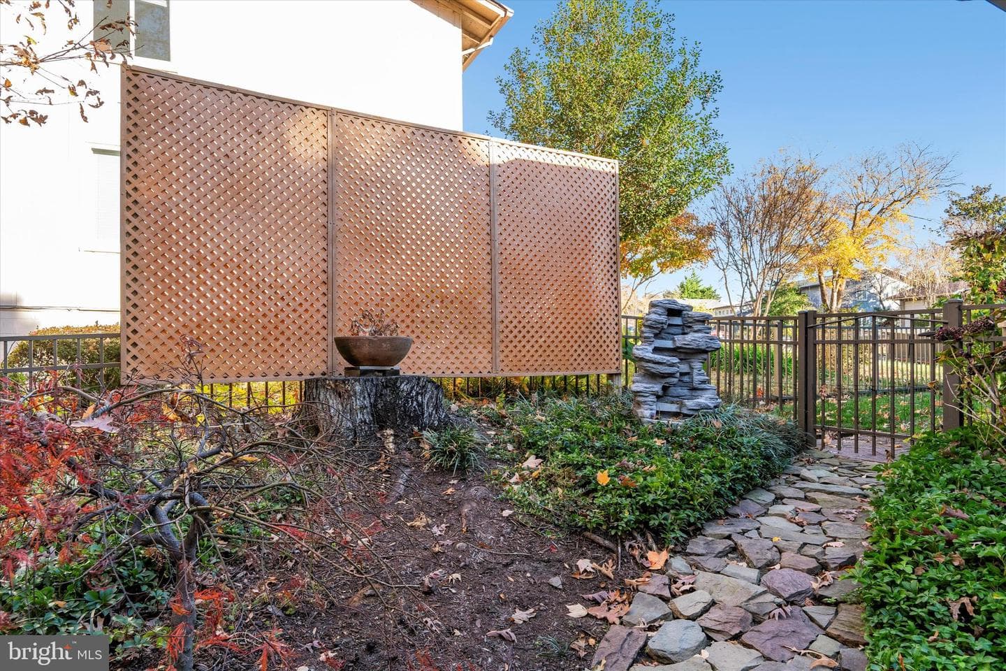 10518 Acacia Lane photo 37