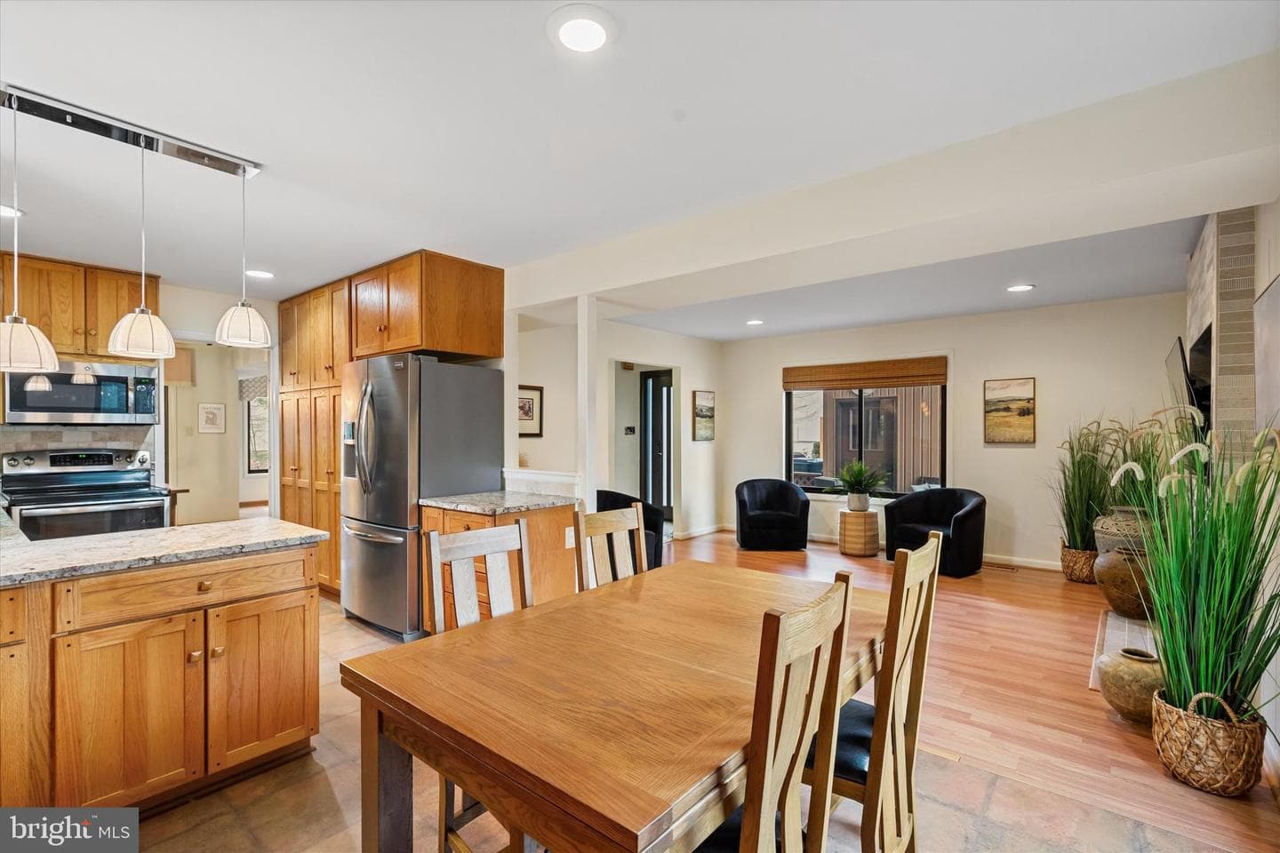 10518 Acacia Lane photo 9