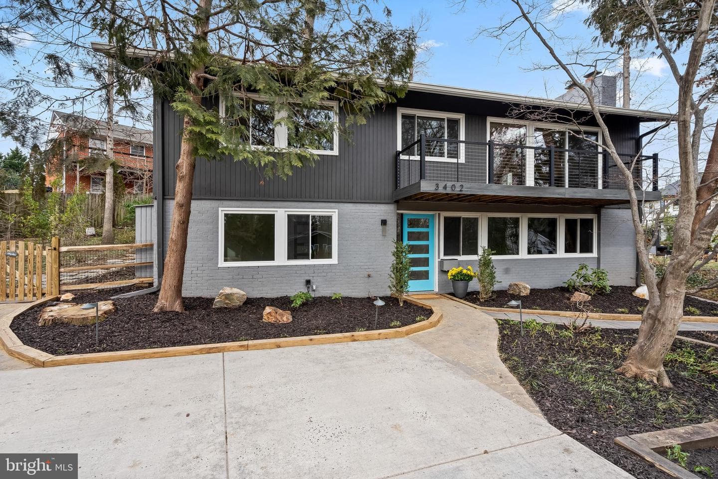 3402 Charleson Street photo 1
