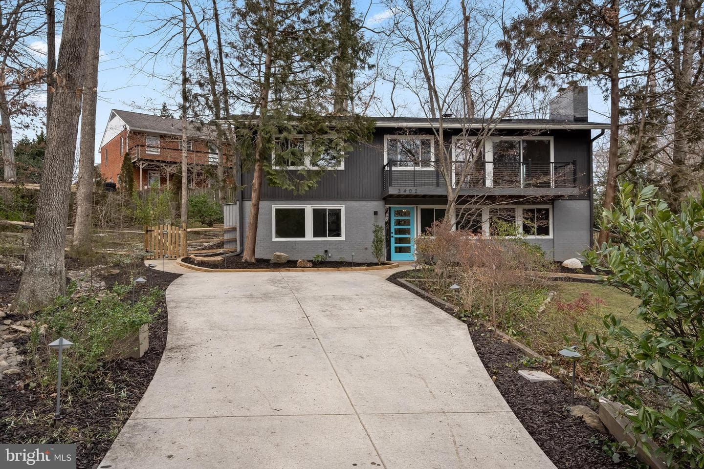 3402 Charleson Street photo 2