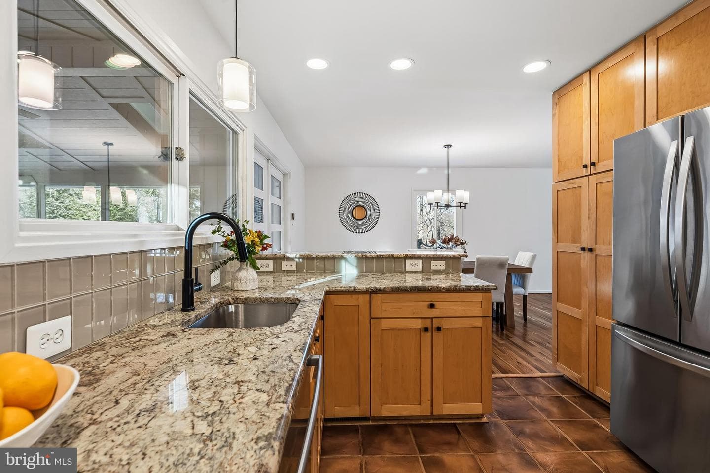 3402 Charleson Street photo 28