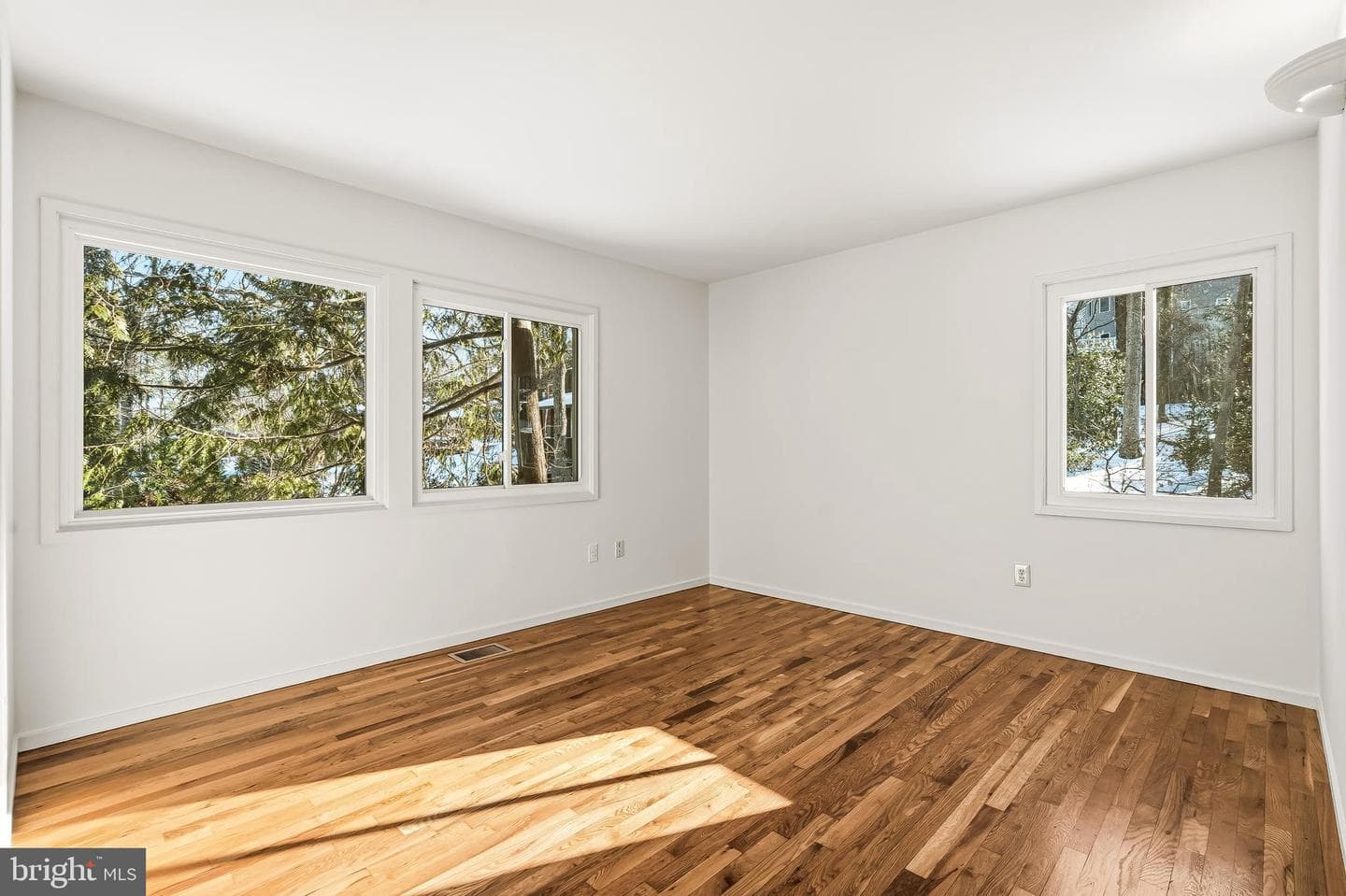 3402 Charleson Street photo 41