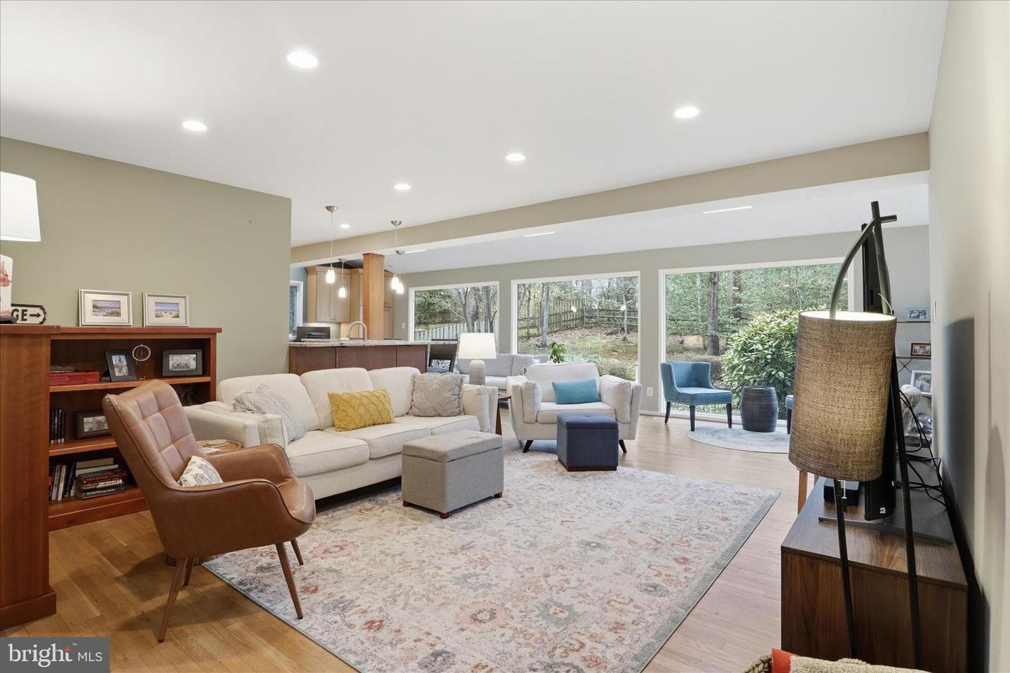 4205 Elizabeth Lane photo 4