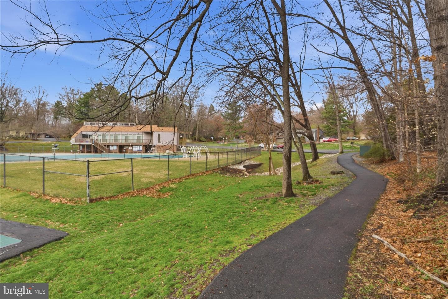 4205 Elizabeth Lane photo 40