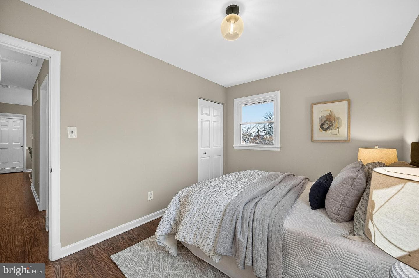 2527 Midway Street photo 17