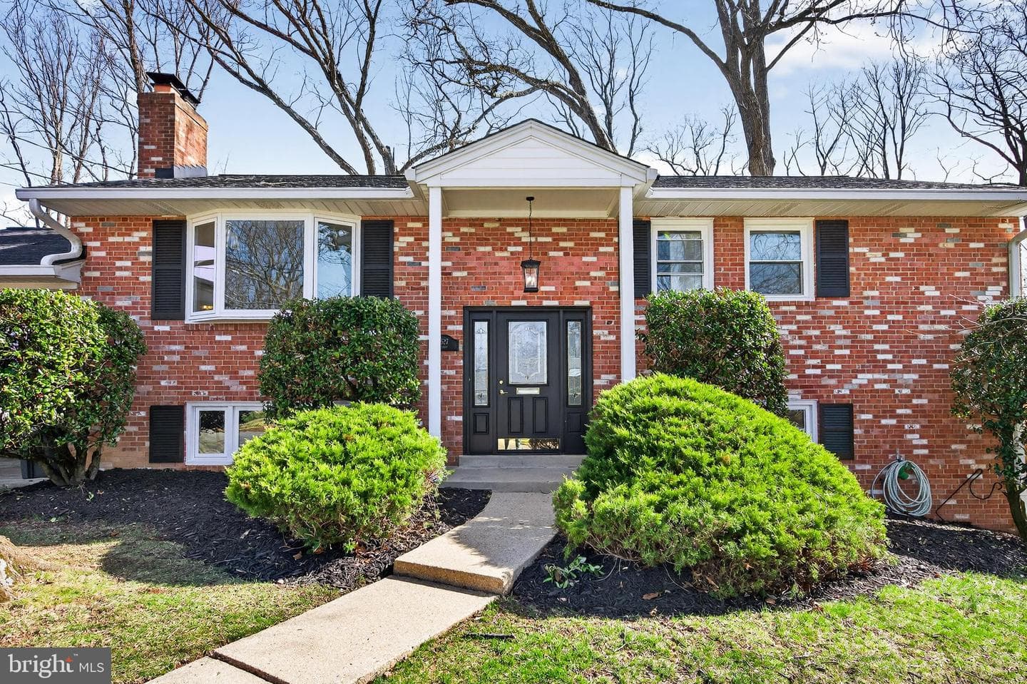 2527 Midway Street photo 2