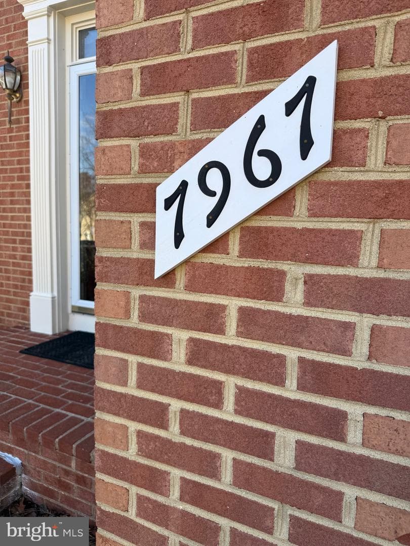7967 William Augustus Court photo 3