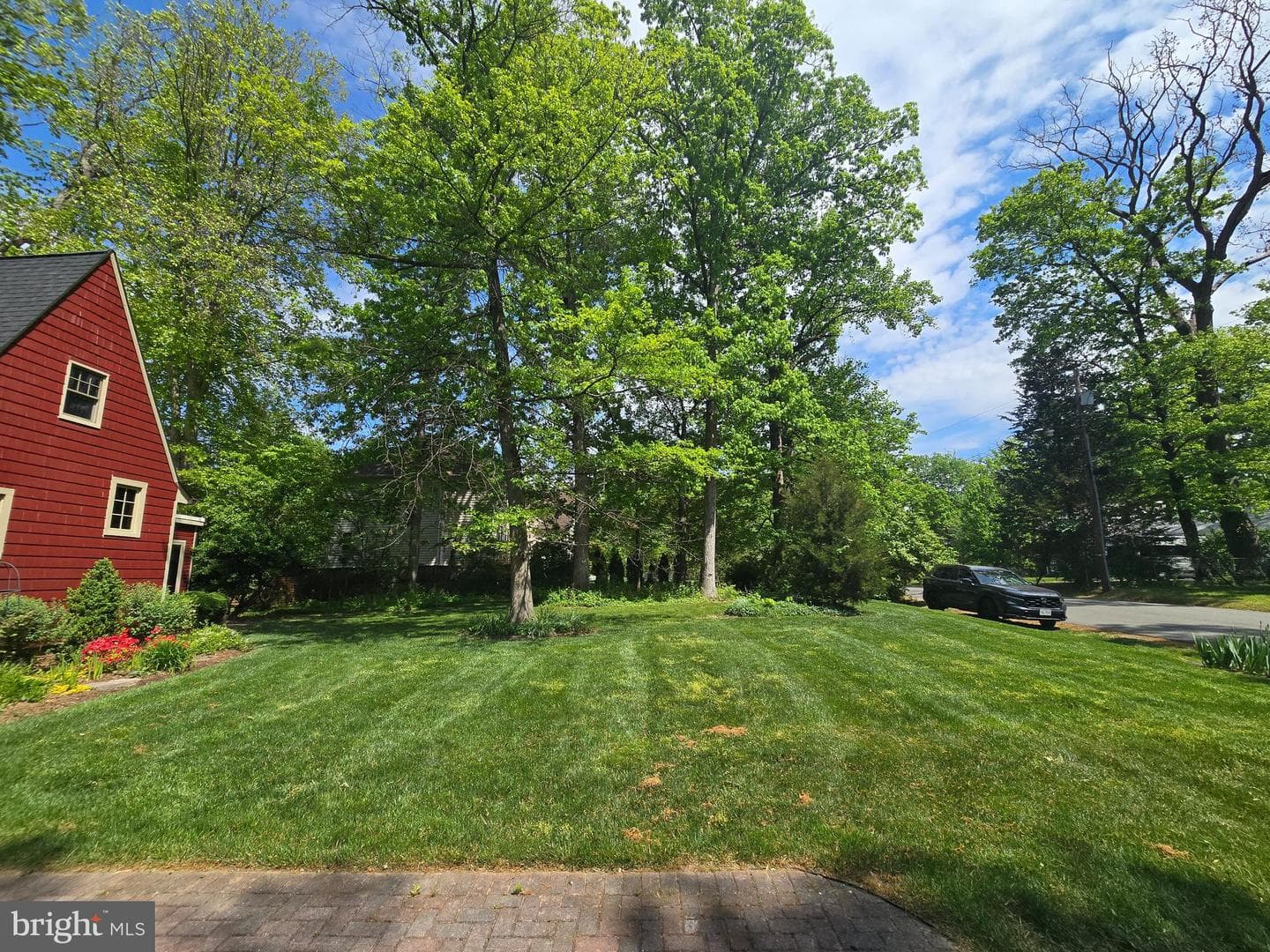 7108 Larrlyn Dr photo 5