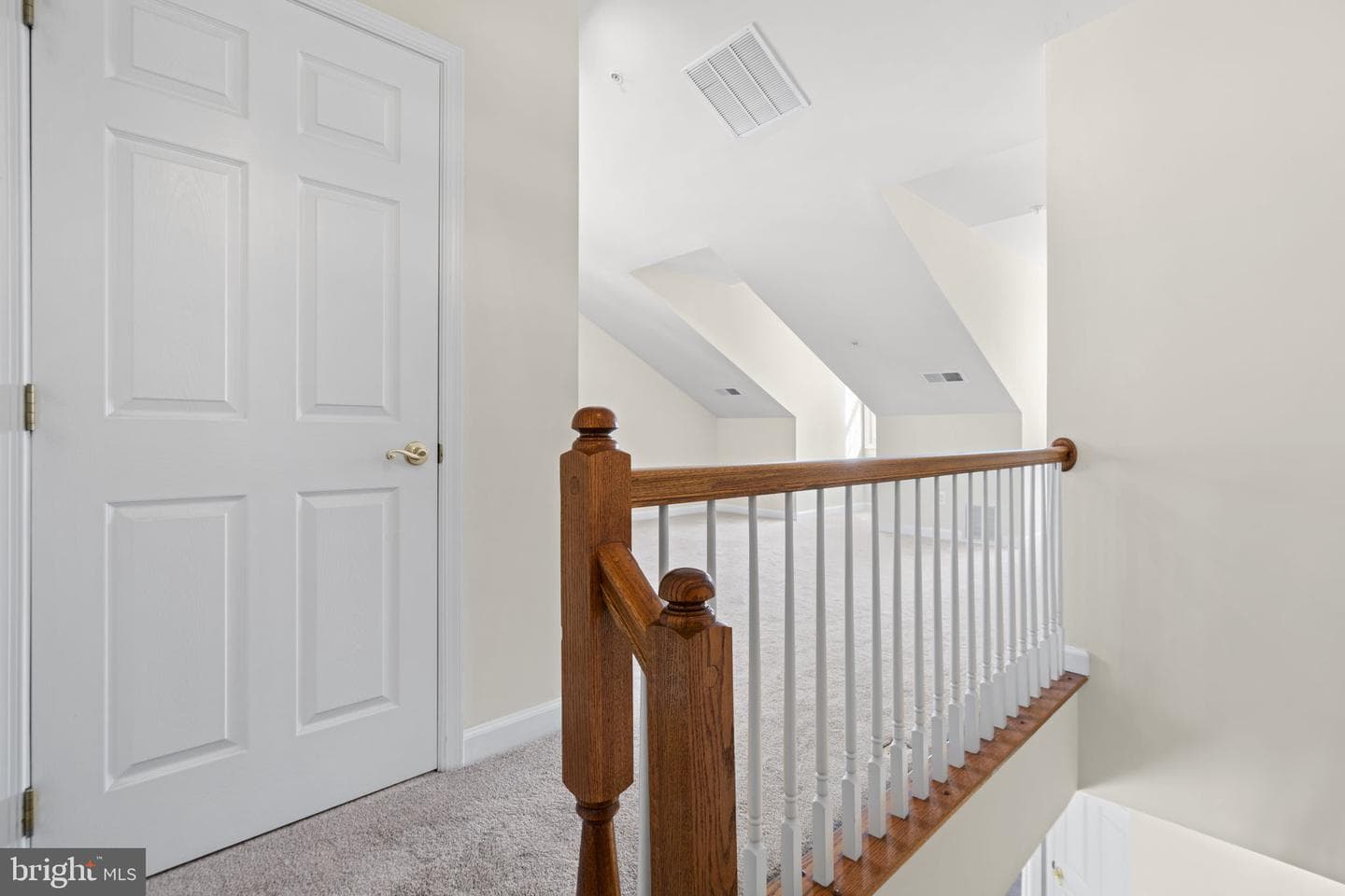 8882 Ashgrove House Lane photo 31