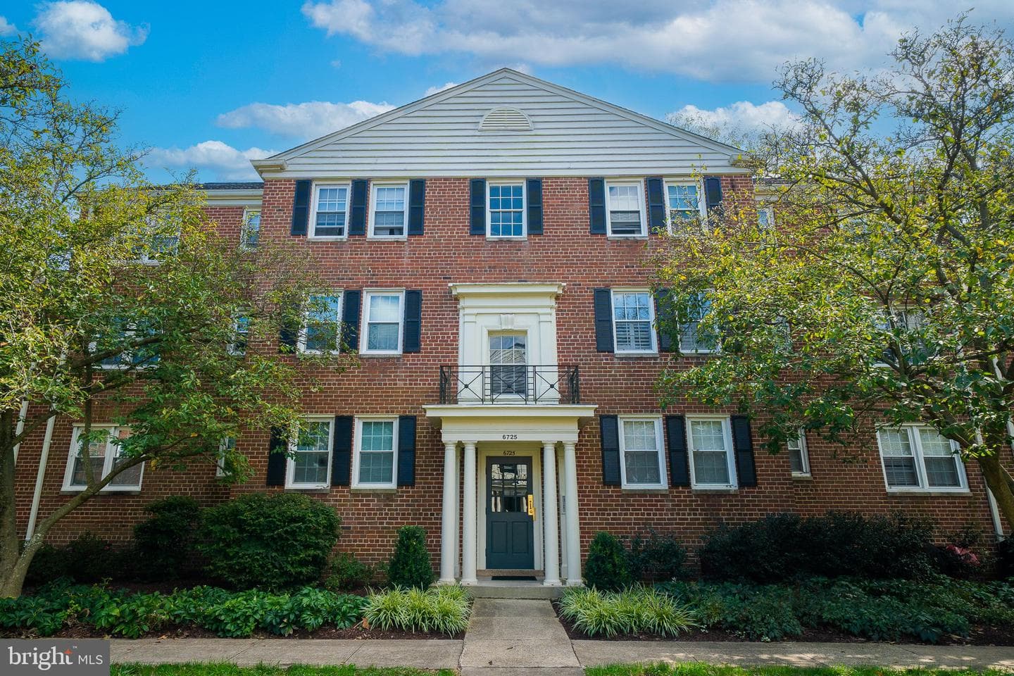 6725 W Wakefield Drive #b1 photo 2