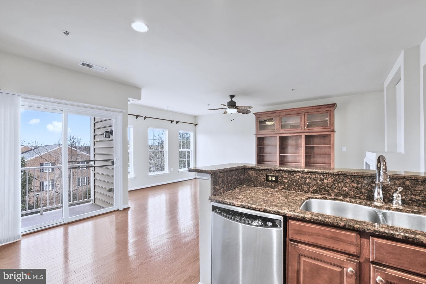 6055 Wicker Lane #128 photo 14
