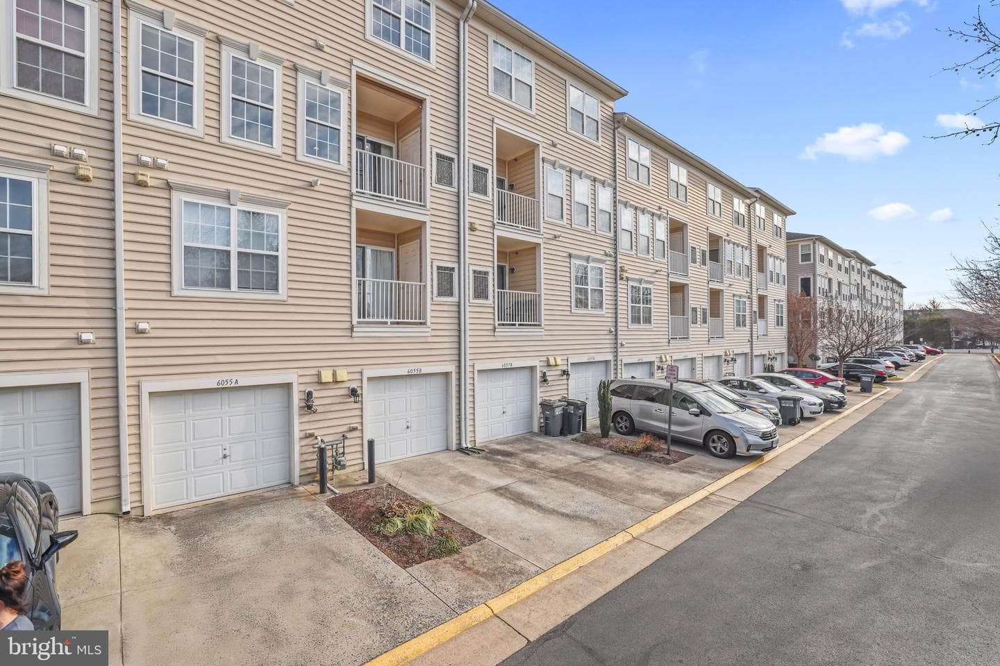 6055 Wicker Lane #128 photo 32