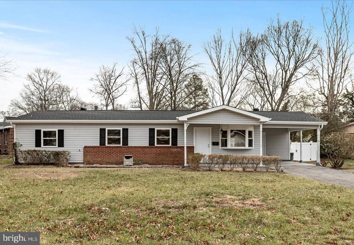 7931 Russell Road photo 15
