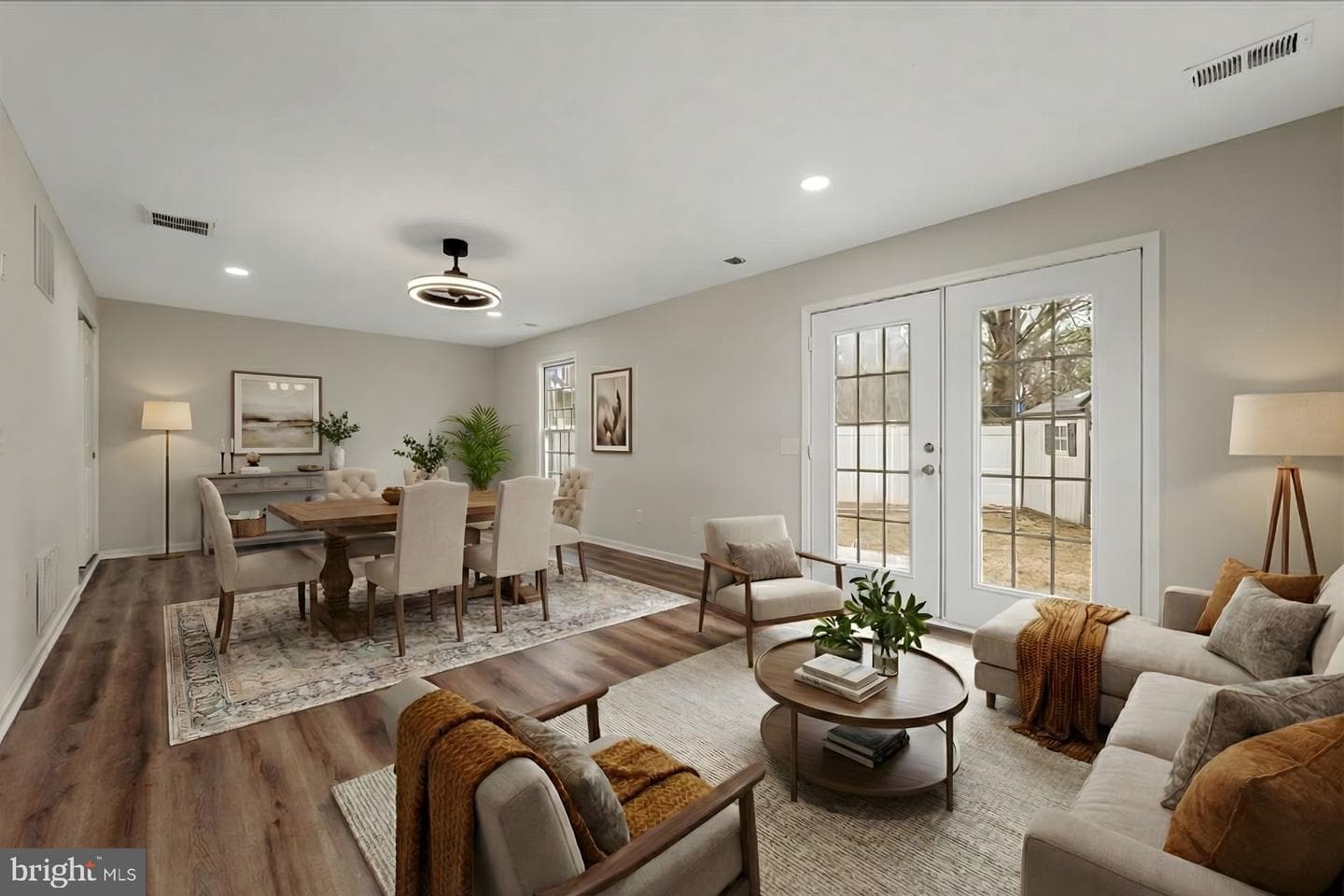 7931 Russell Road photo 2