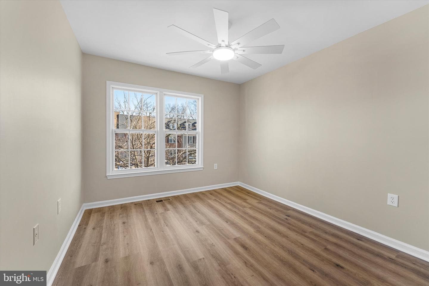 14012 Betsy Ross Lane photo 31