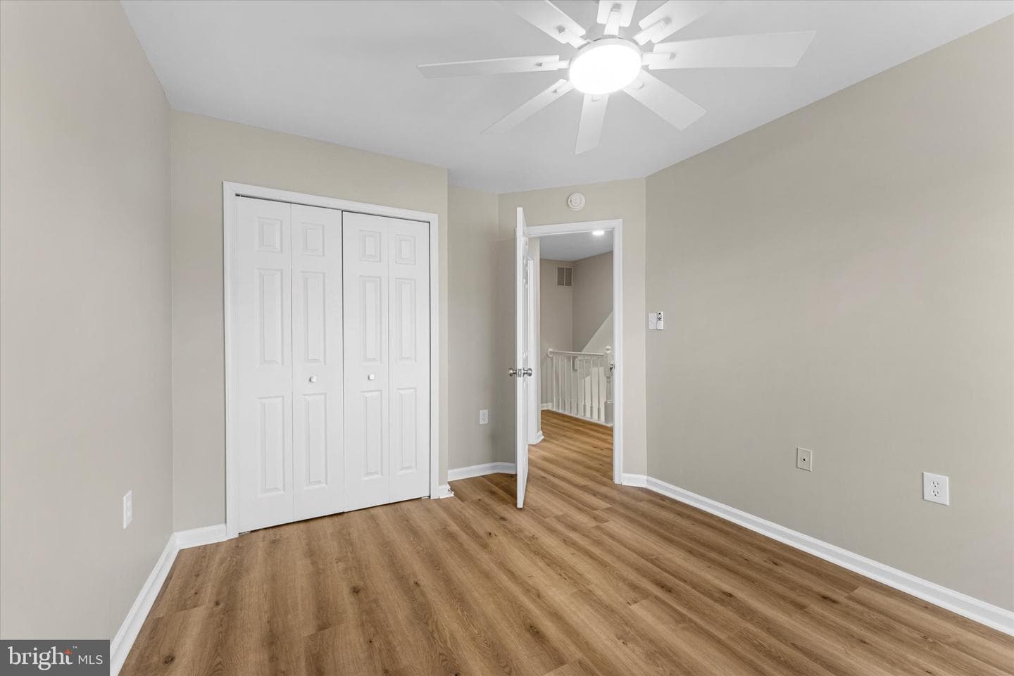 14012 Betsy Ross Lane photo 32
