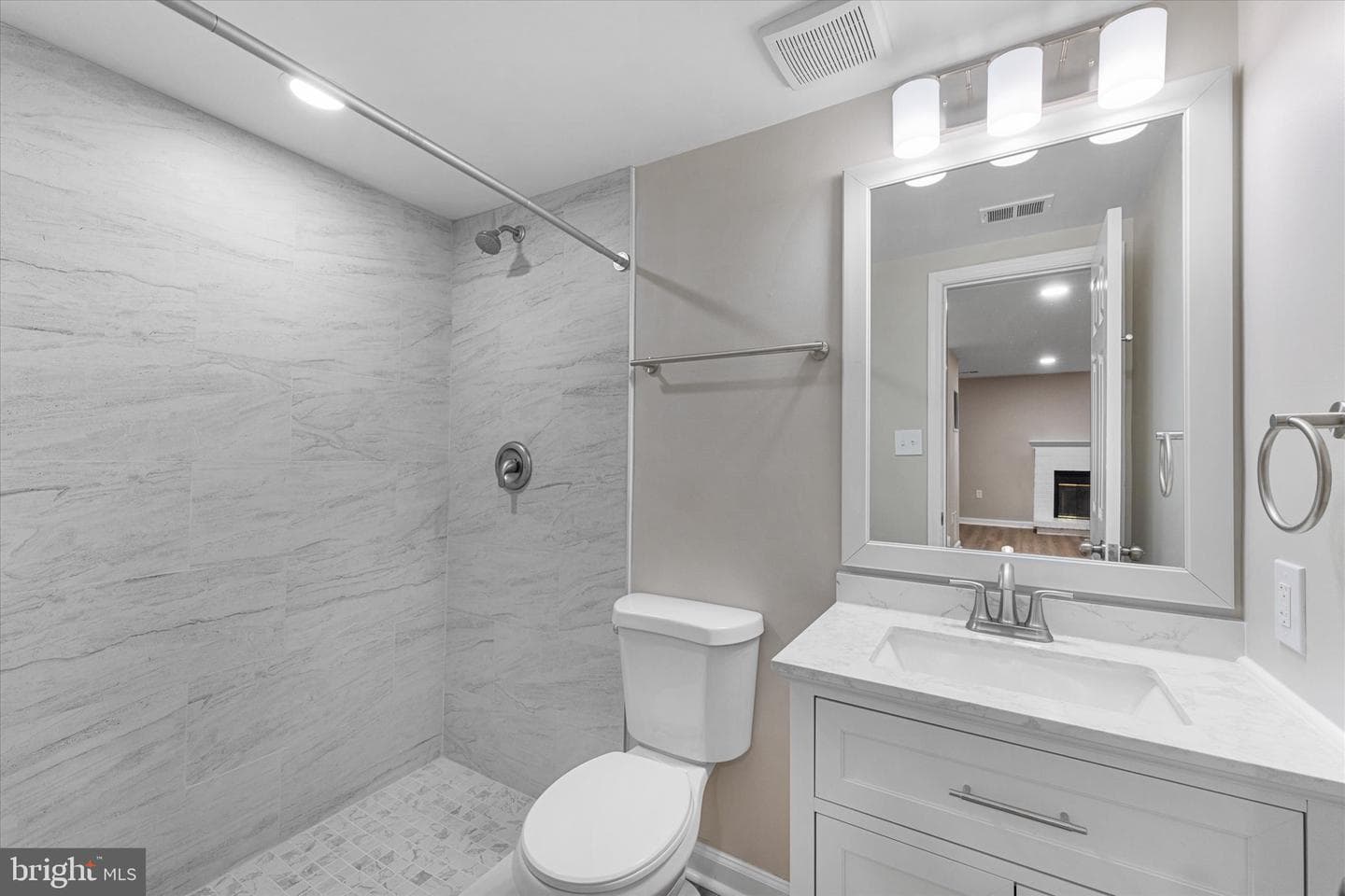 14012 Betsy Ross Lane photo 36