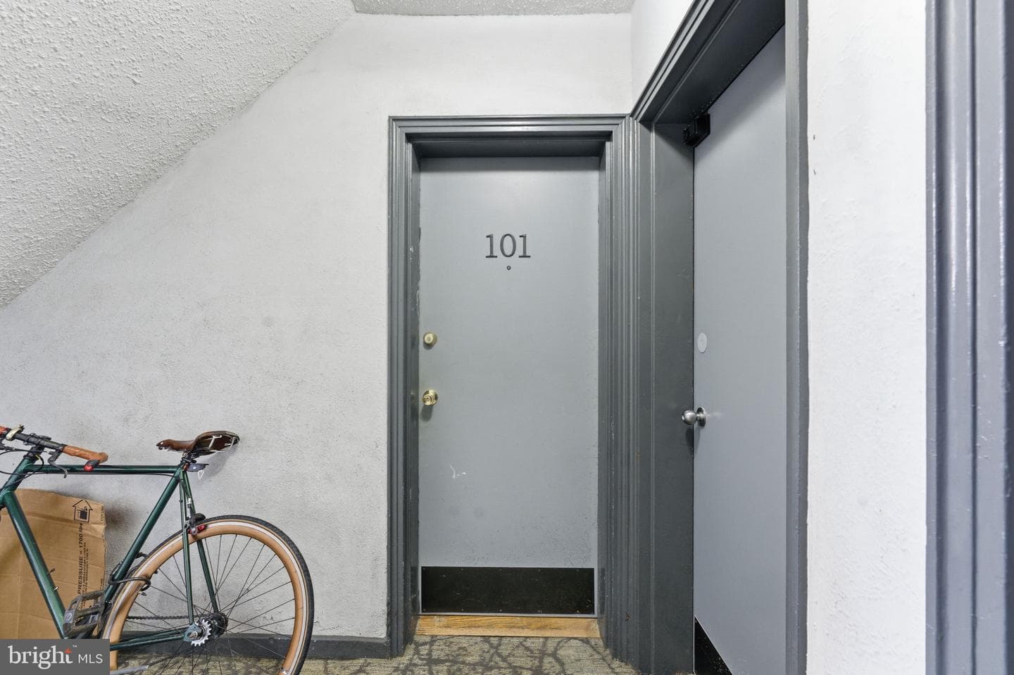 2239 Farrington Avenue #05-101 photo 24
